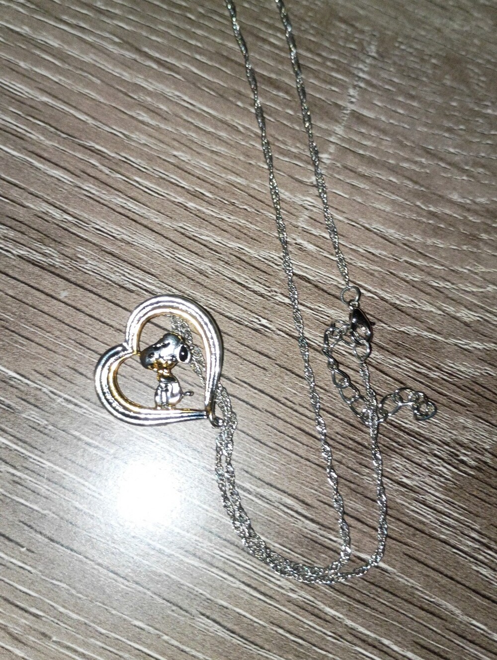 SNOOPY NECKLACE